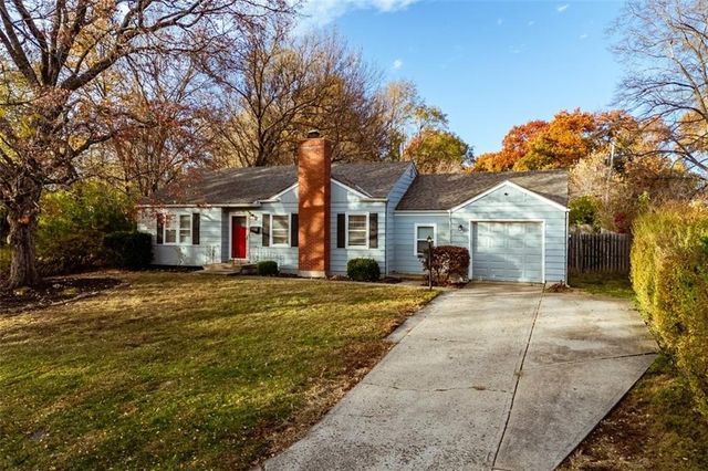 218 W 97TH Street, Kansas City, MO 64114