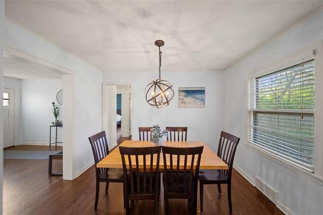 218 W 97TH Street, Kansas City, MO 64114