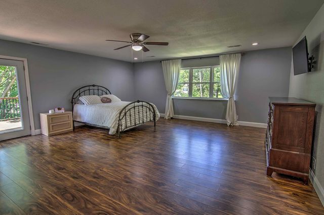 176 Poplar Avenue, Trenton, GA 30752