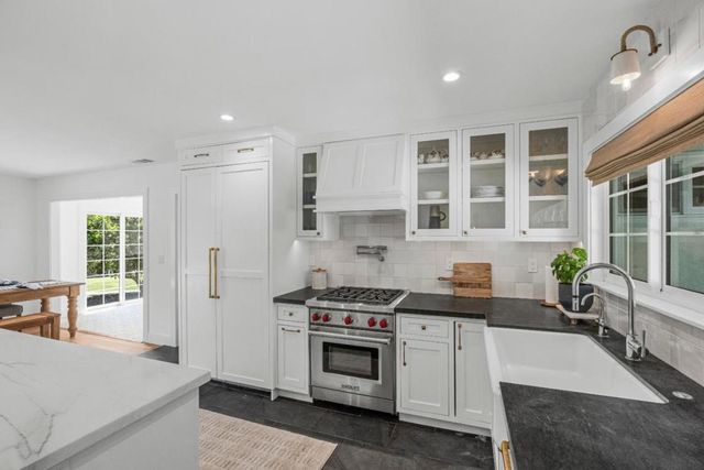 2812 Thrasher Lane, San Jose, CA 95125