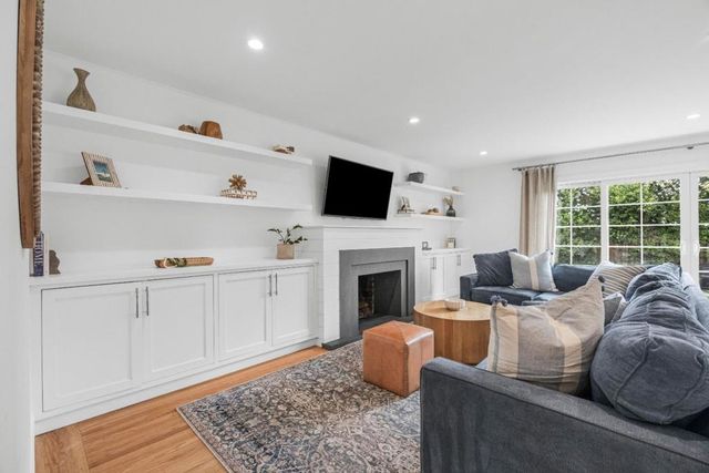 2812 Thrasher Lane, San Jose, CA 95125