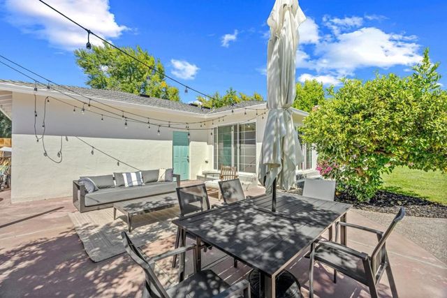 2812 Thrasher Lane, San Jose, CA 95125
