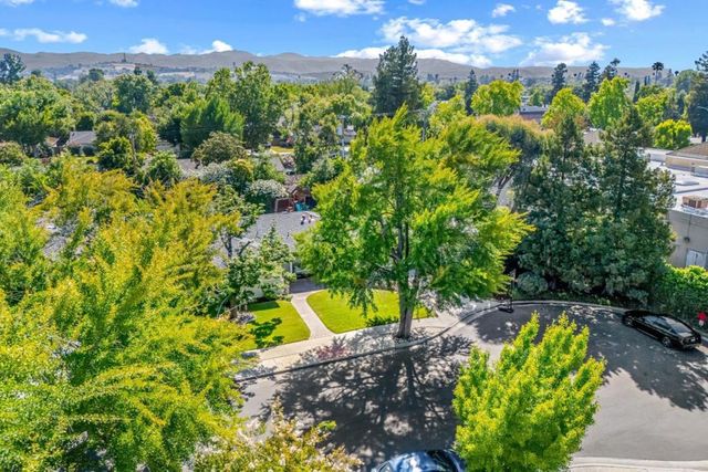 2812 Thrasher Lane, San Jose, CA 95125