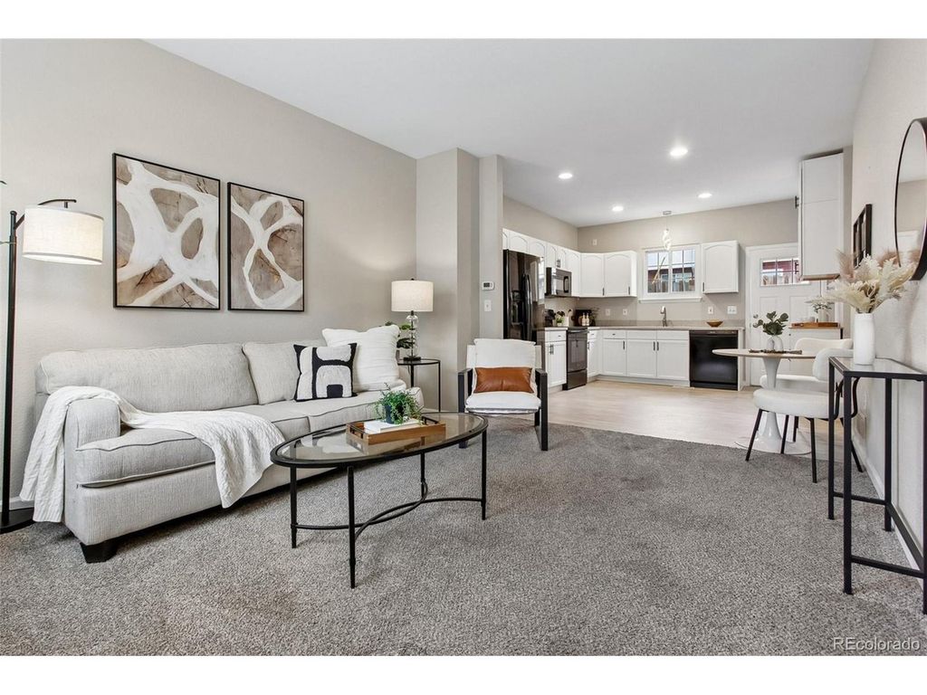 6065 Wadsworth Blvd B, Arvada, CO 80003