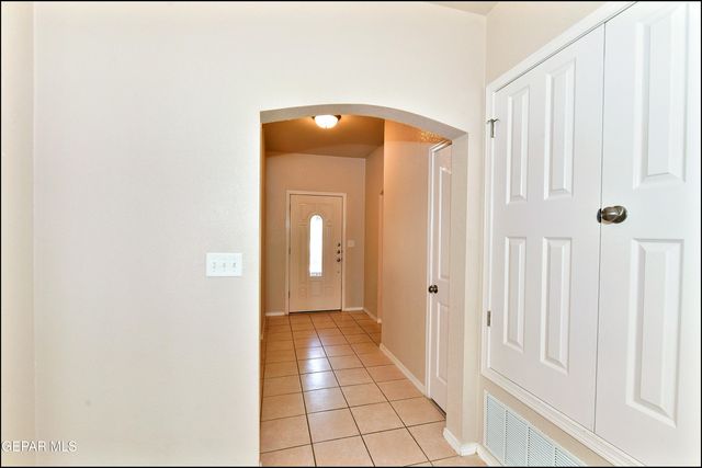 5810 REDSTONE MESA Court, El Paso, TX 79934