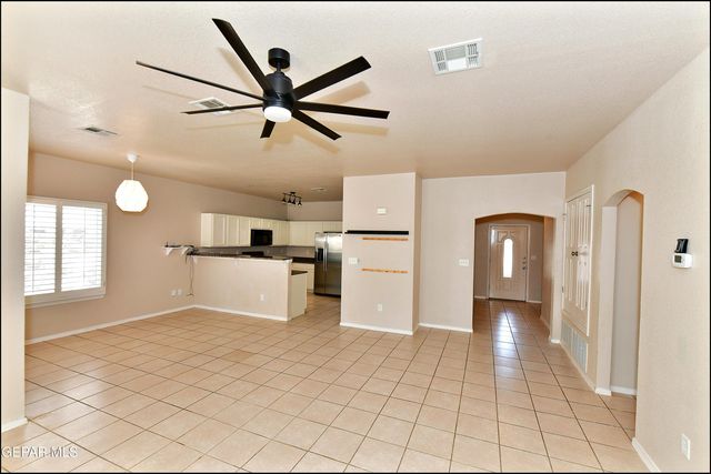 5810 REDSTONE MESA Court, El Paso, TX 79934