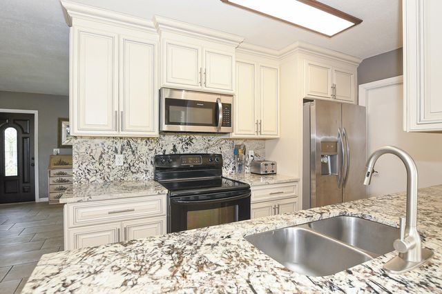 610 NW Marion Avenue, Port St. Lucie, Port St Lucie, FL 34983