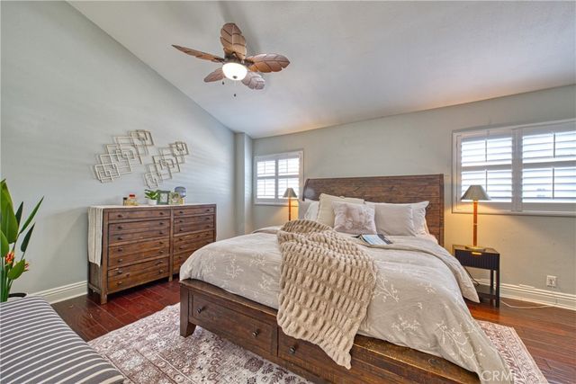 25 Sand Dollar Court 19, Newport Beach, CA 92663