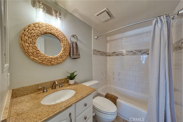25 Sand Dollar Court 19, Newport Beach, CA 92663
