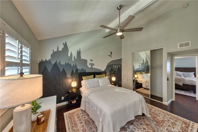 25 Sand Dollar Court 19, Newport Beach, CA 92663