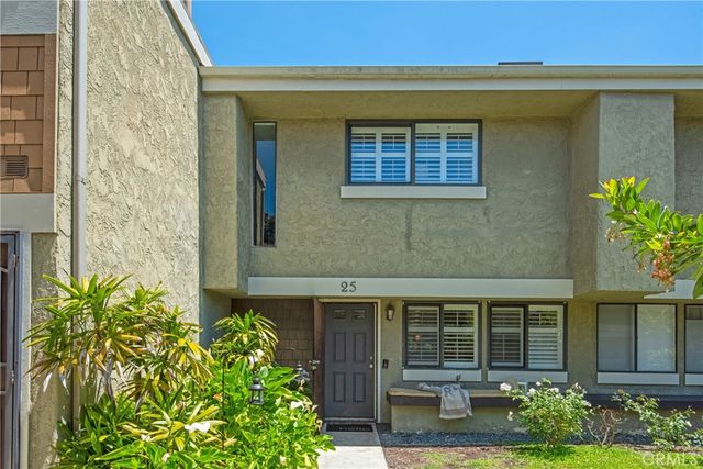 25 Sand Dollar Court 19, Newport Beach, CA 92663