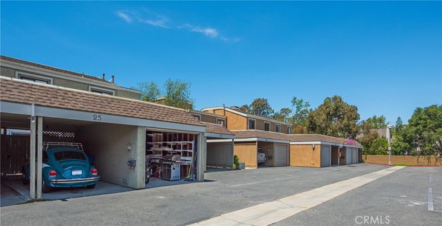 25 Sand Dollar Court 19, Newport Beach, CA 92663