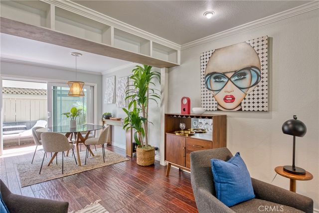 25 Sand Dollar Court 19, Newport Beach, CA 92663