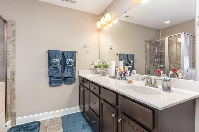 40 Oscar Wilde Way, Youngsville, NC 27596