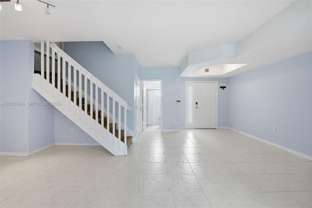 10180 SW 88th Street 403, Miami, FL 33176