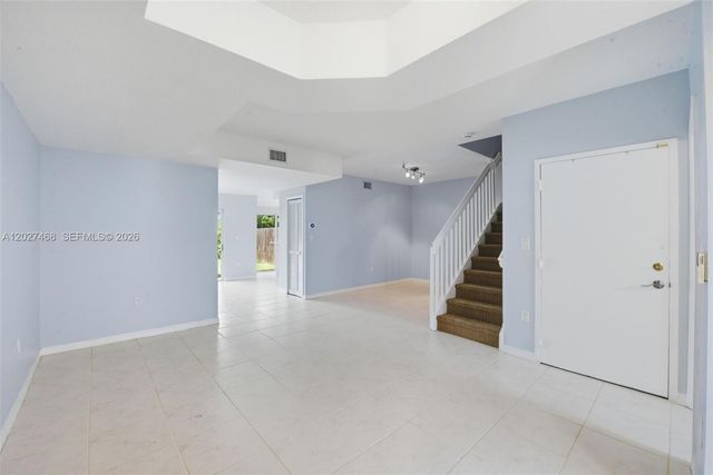 10180 SW 88th Street 403, Miami, FL 33176