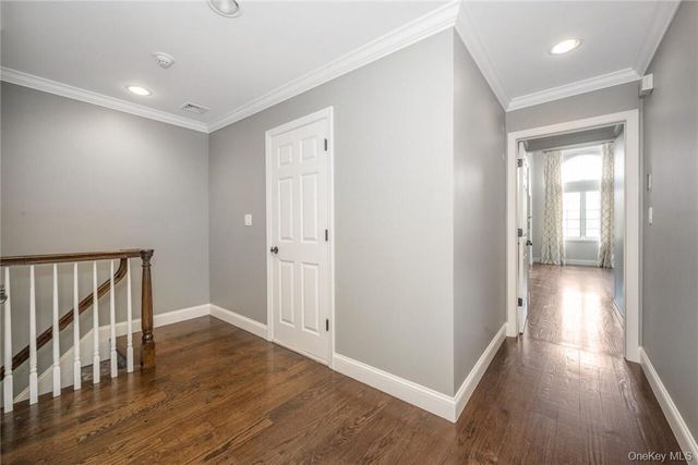 47 Highland Avenue, Eastchester, NY 10709