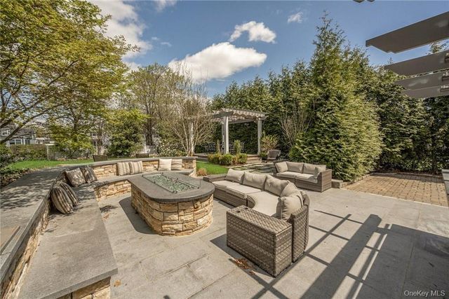 47 Highland Avenue, Eastchester, NY 10709