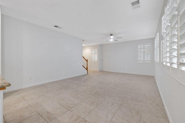 8214 Prentice Hall Drive, Bakersfield, CA 93311