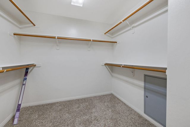 8214 Prentice Hall Drive, Bakersfield, CA 93311