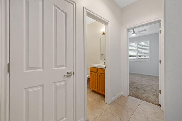 8214 Prentice Hall Drive, Bakersfield, CA 93311