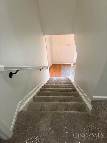 3042 Woodside Drive, Fairfield, OH 45014