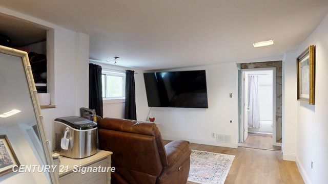1300 S Wheeler Street, Saginaw, MI 48602
