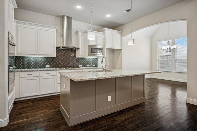 7305 Kinley Court, North Richland Hills, TX 76182