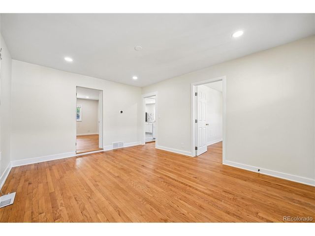 1568 Beeler St, Aurora, CO 80010