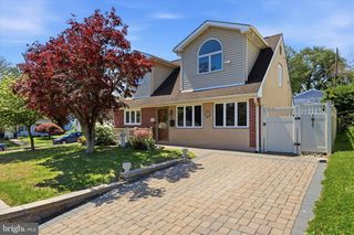 6944 PAWLING ST, Philadelphia, PA 19128