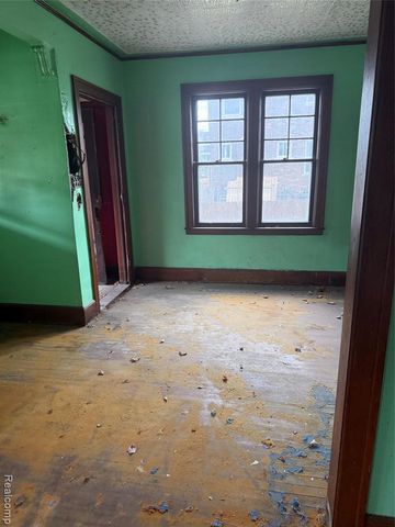 4420 Burns Street, Detroit, MI 48214