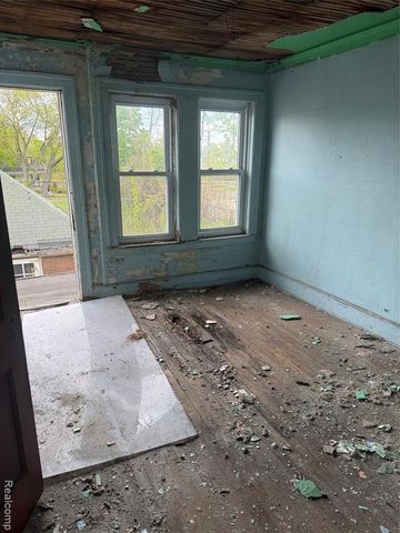 4420 Burns Street, Detroit, MI 48214