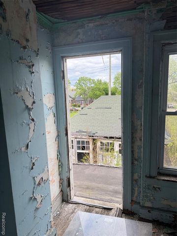 4420 Burns Street, Detroit, MI 48214