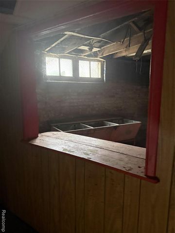 4420 Burns Street, Detroit, MI 48214