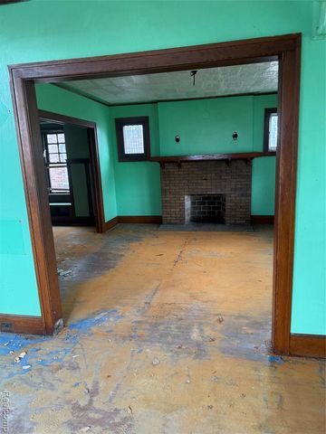 4420 Burns Street, Detroit, MI 48214