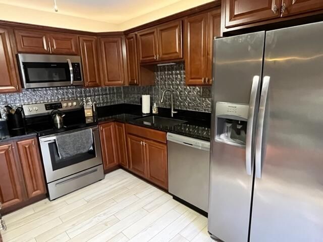 365 S Waverly Place 3c, Vero Beach, FL 32960