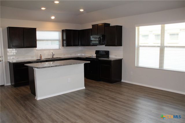 1982 Rising Sun Boulevard, New Braunfels, TX 78130