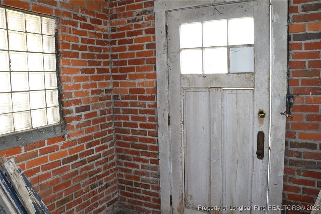 304 N Walnut Street, Lumberton, NC 28358 — photo 16