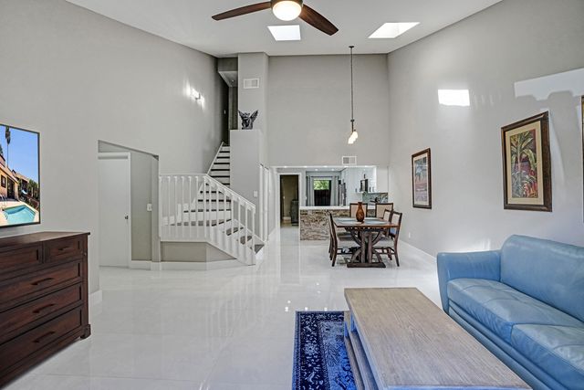 456 SE 14th Street, Dania Beach, FL 33004