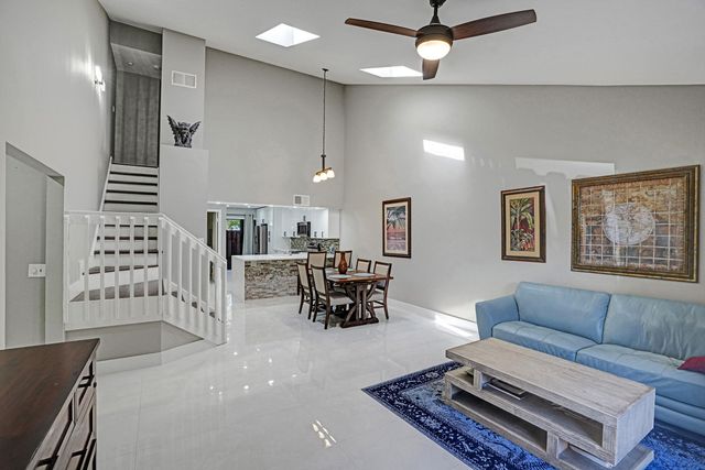 456 SE 14th Street, Dania Beach, FL 33004