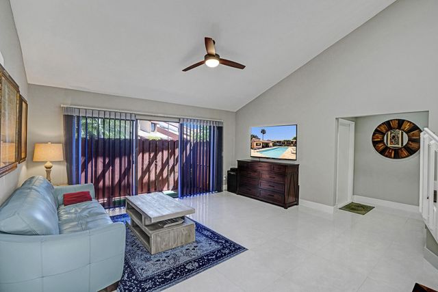 456 SE 14th Street, Dania Beach, FL 33004