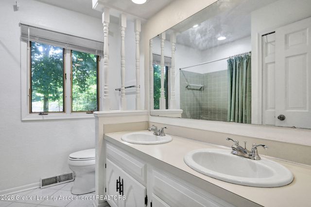 3890 Sheldrake Avenue, Okemos, MI 48864