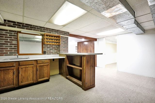3890 Sheldrake Avenue, Okemos, MI 48864