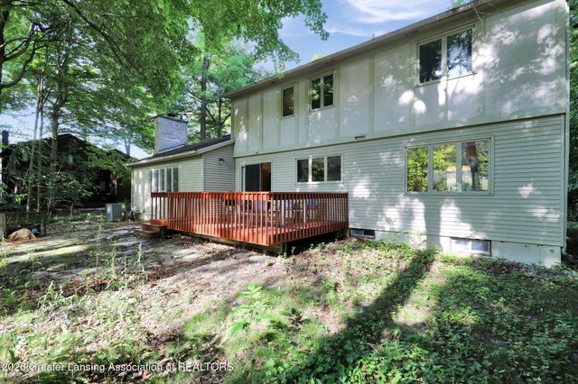 3890 Sheldrake Avenue, Okemos, MI 48864