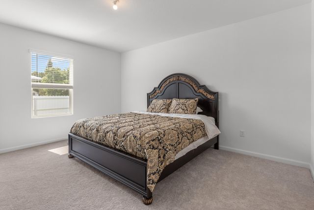 2405 88th Avenue, Vero Beach, FL 32966