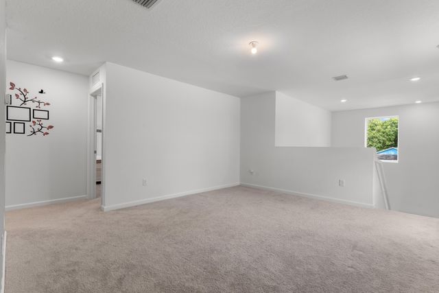 2405 88th Avenue, Vero Beach, FL 32966