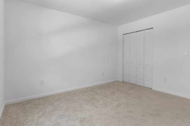 2405 88th Avenue, Vero Beach, FL 32966