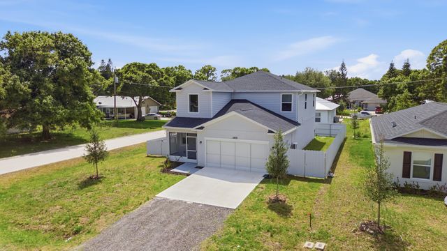 2405 88th Avenue, Vero Beach, FL 32966