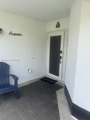 1131 SW 110th Avenue, Pembroke Pines, FL 33025