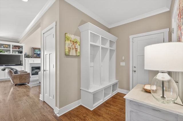 1825 Walking Dr, Murfreesboro, TN 37130